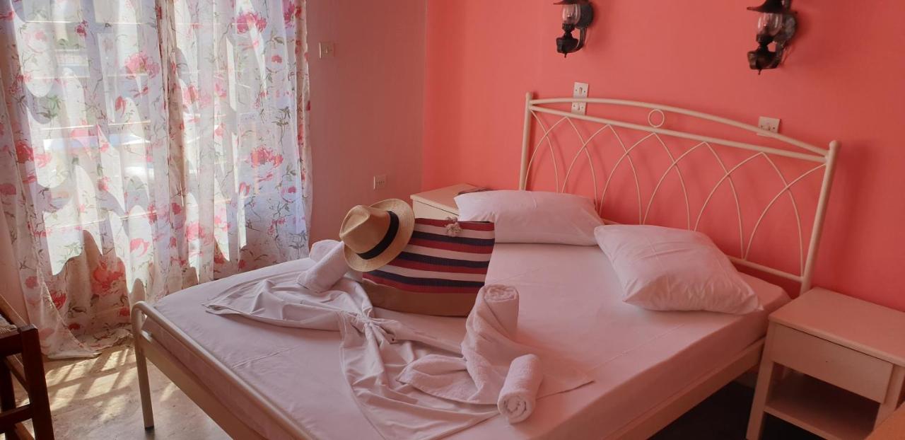 Ilios Apartments Poros Town Exterior photo