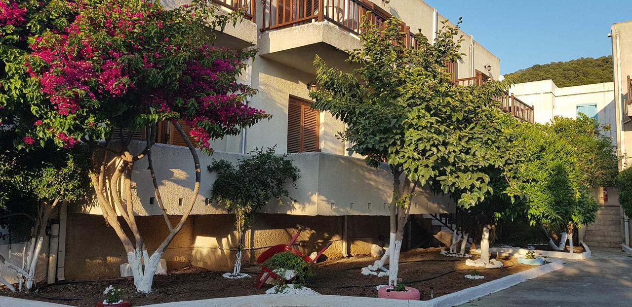 Ilios Apartments Poros Town Exterior photo